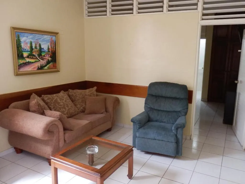 Hotel Garant & Suites Boca Chica